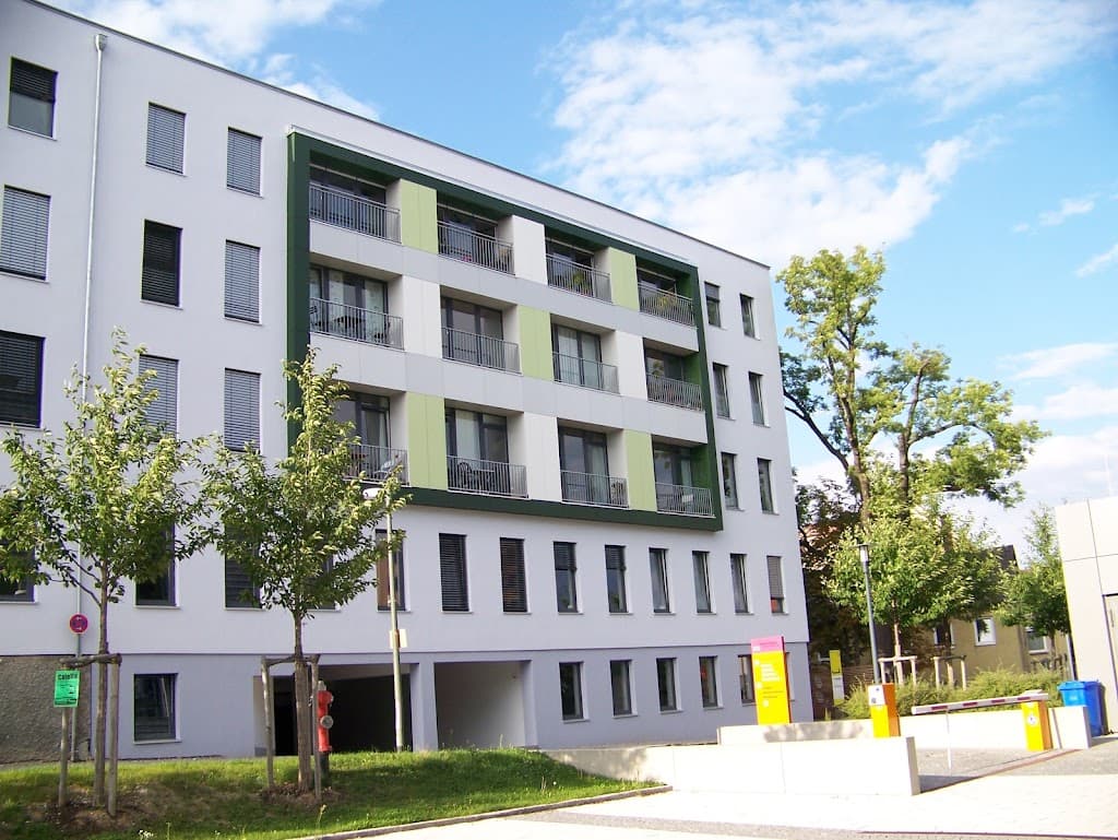 Immobilien Vermarktung Vöst GmbH & Co. KG - Hausverwaltung Vöst & Bachmann GmbH & Co. KG