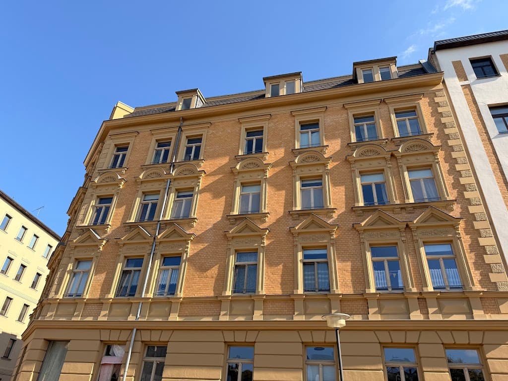 Höll Immobilien GmbH