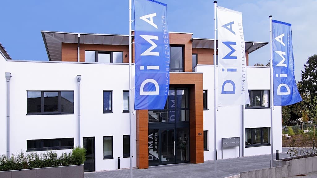 DiMA Immobiliencenter GmbH
